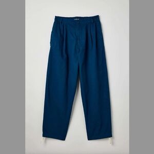 NWOT UO Twill Pleated Baggy Beach Pant